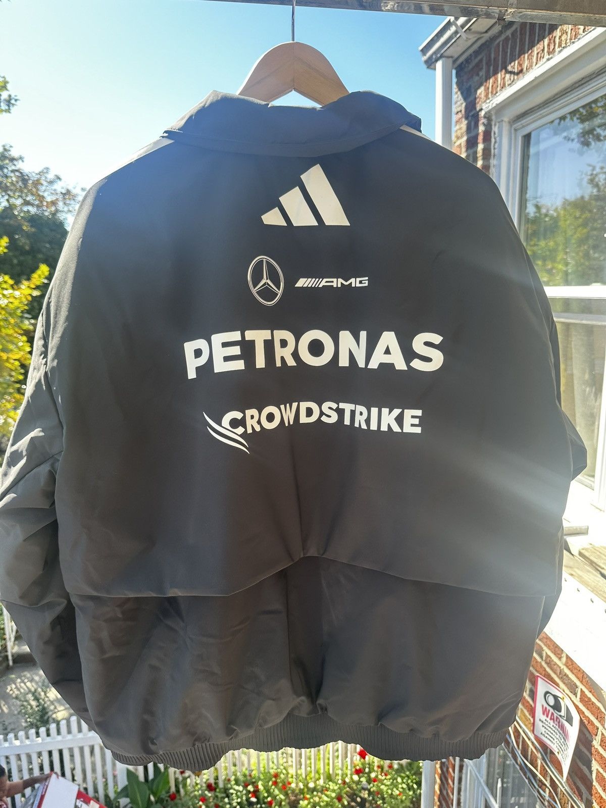 Mercedes-Benz Mercedes Benz petronas F1 team puffer jacket Size US S / EU 44-46 / 1 - 3 Thumbnail