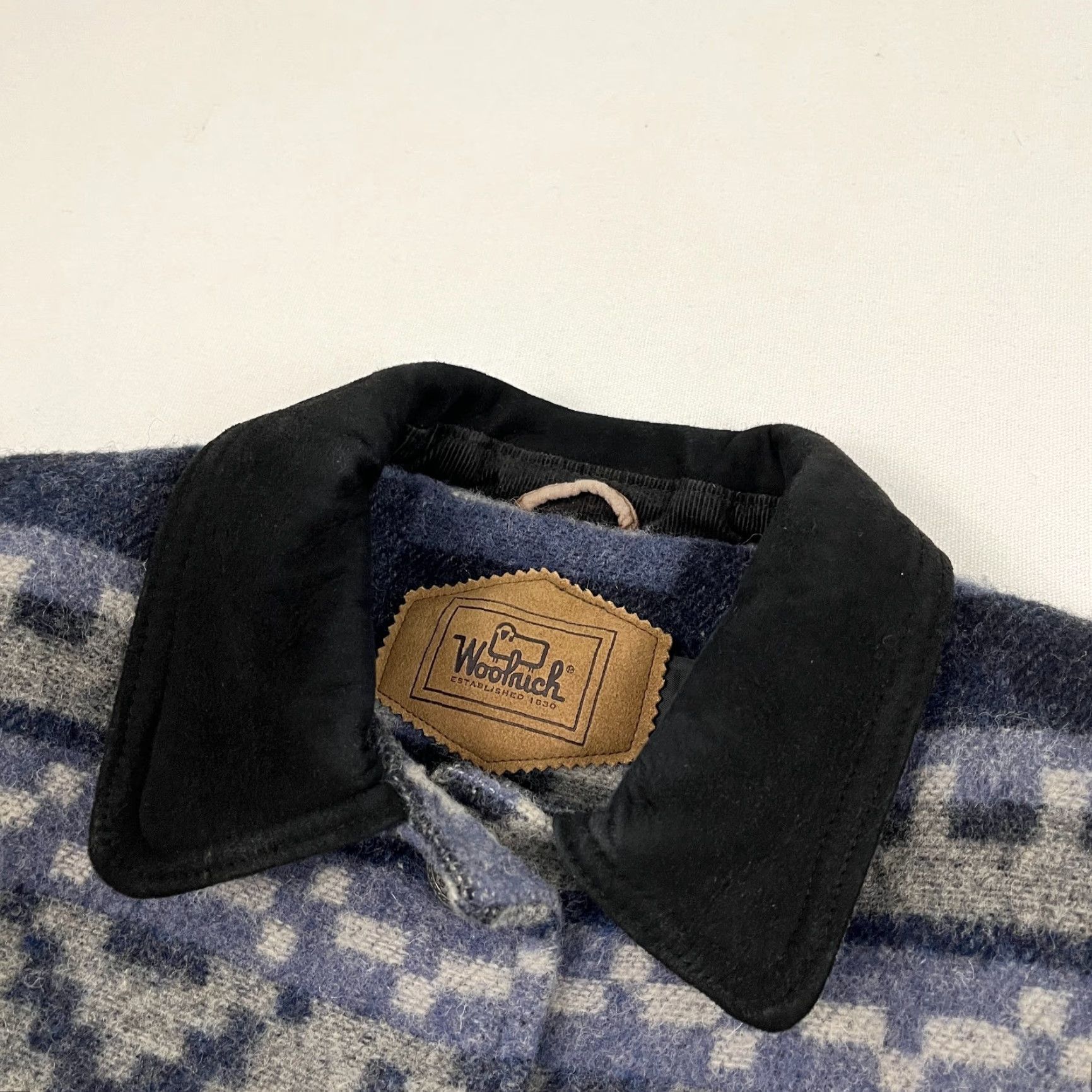 Vintage Woolrich Jacket Womens M Blue Denim Stripe Aztec Western Navajo Boho VTG Woolrich Jacket Size M / US 6-8 / IT 42-44 - 3 Thumbnail
