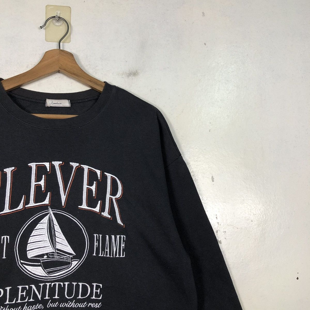 📌Vintage Sweatshirt Linoluce Big Logo