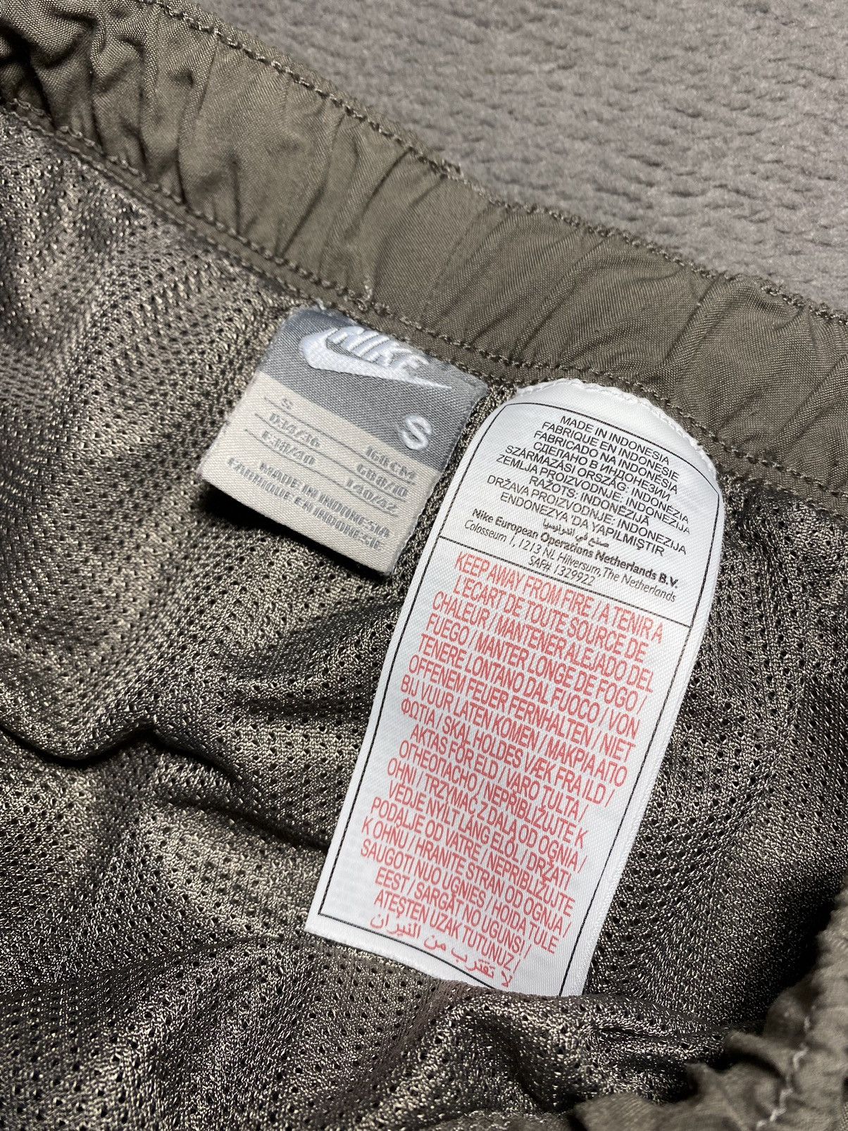 Nike × Vintage Vintage 00’s Nike Double Swoosh light khaki Sweatpants Y2K Size 25" / US 0 / IT 36 - 11 Thumbnail