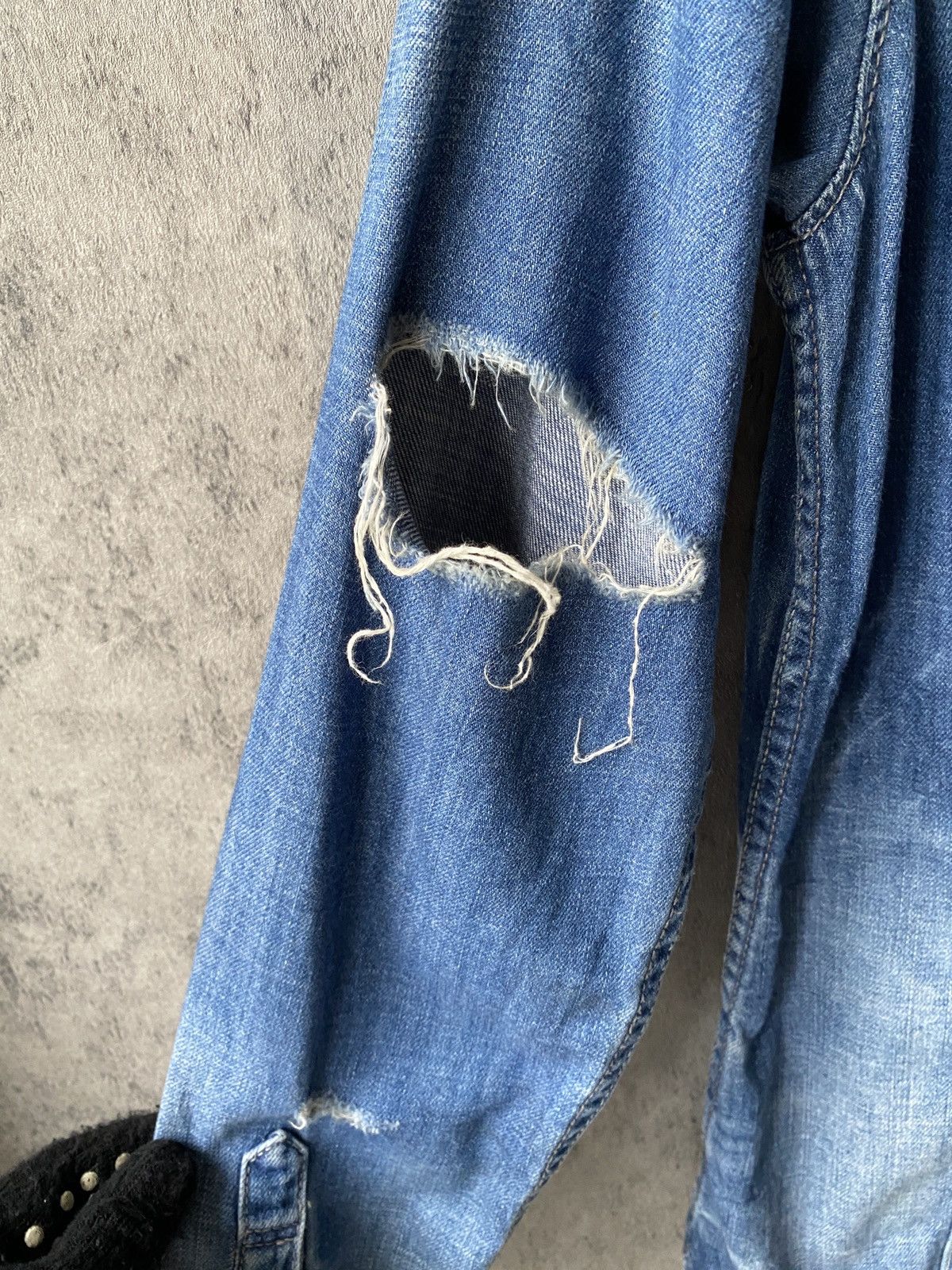 If Six Was Nine Fuga Japan Distressed Button Up Jeans Shirt Size US M / EU 48-50 / 2 - 12 Thumbnail