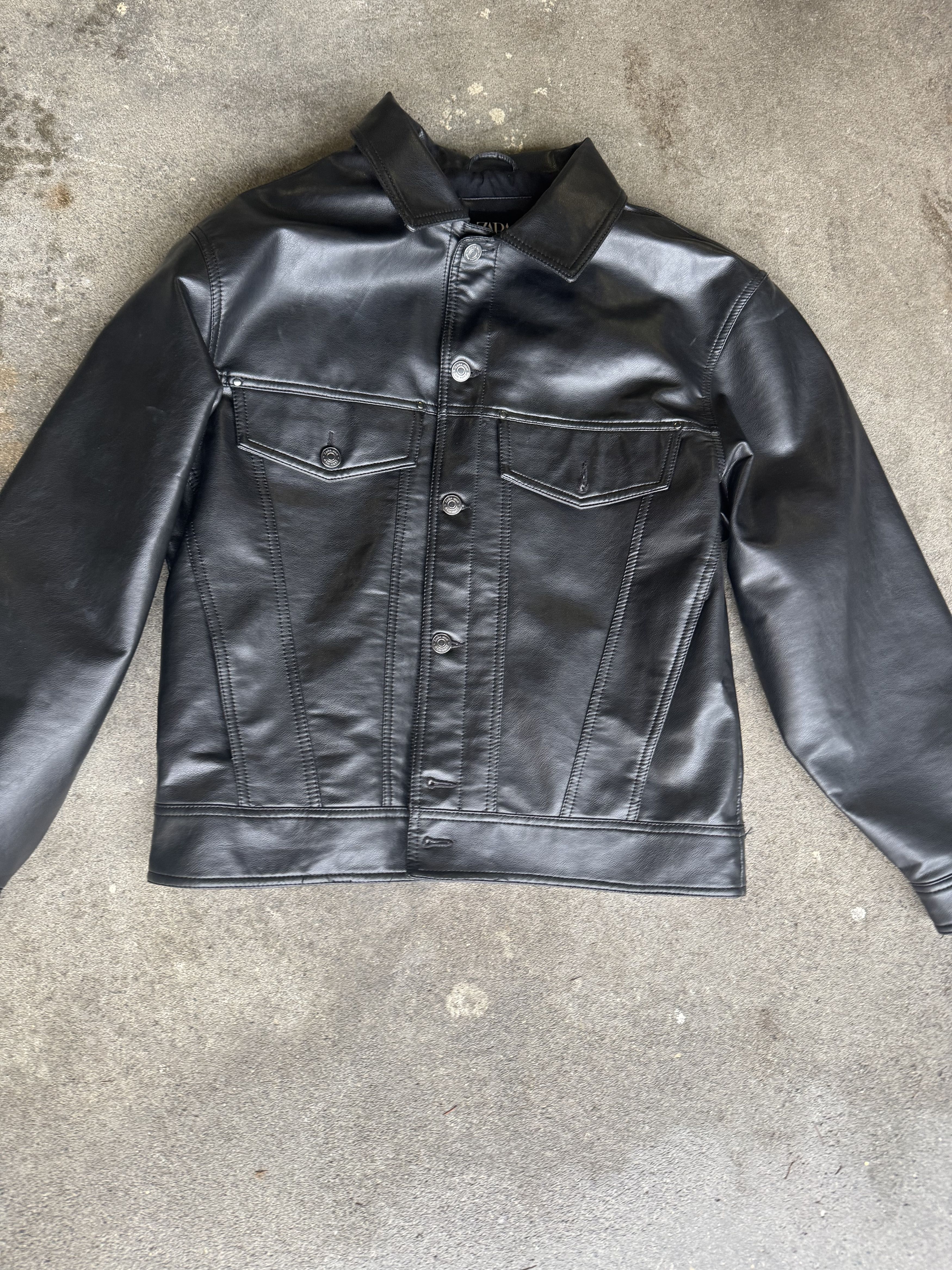 Zara Zara Black Faux Leather Trucker Jacket Size US M / EU 48-50 / 2 - 2 Thumbnail
