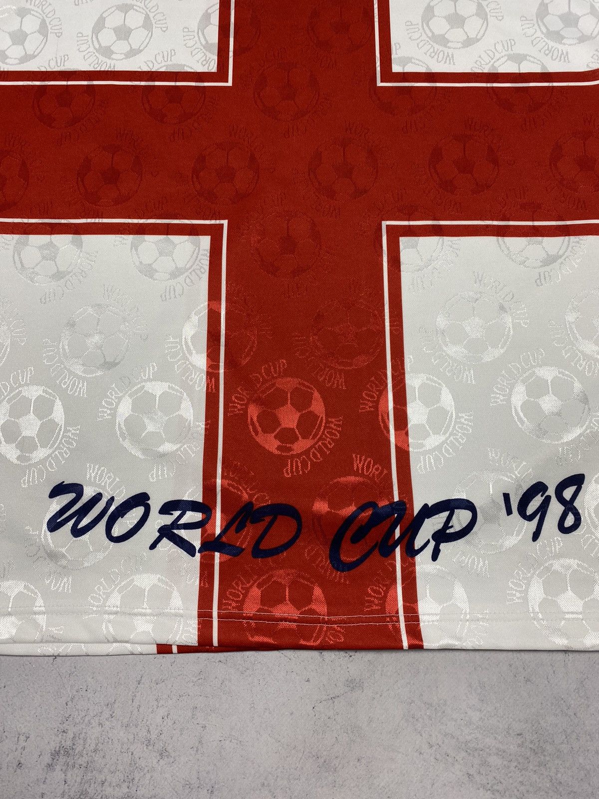 Vintage Vintage England World Cup 1998 Fan Football Jersey Size US XL / EU 56 / 4 - 16 Thumbnail