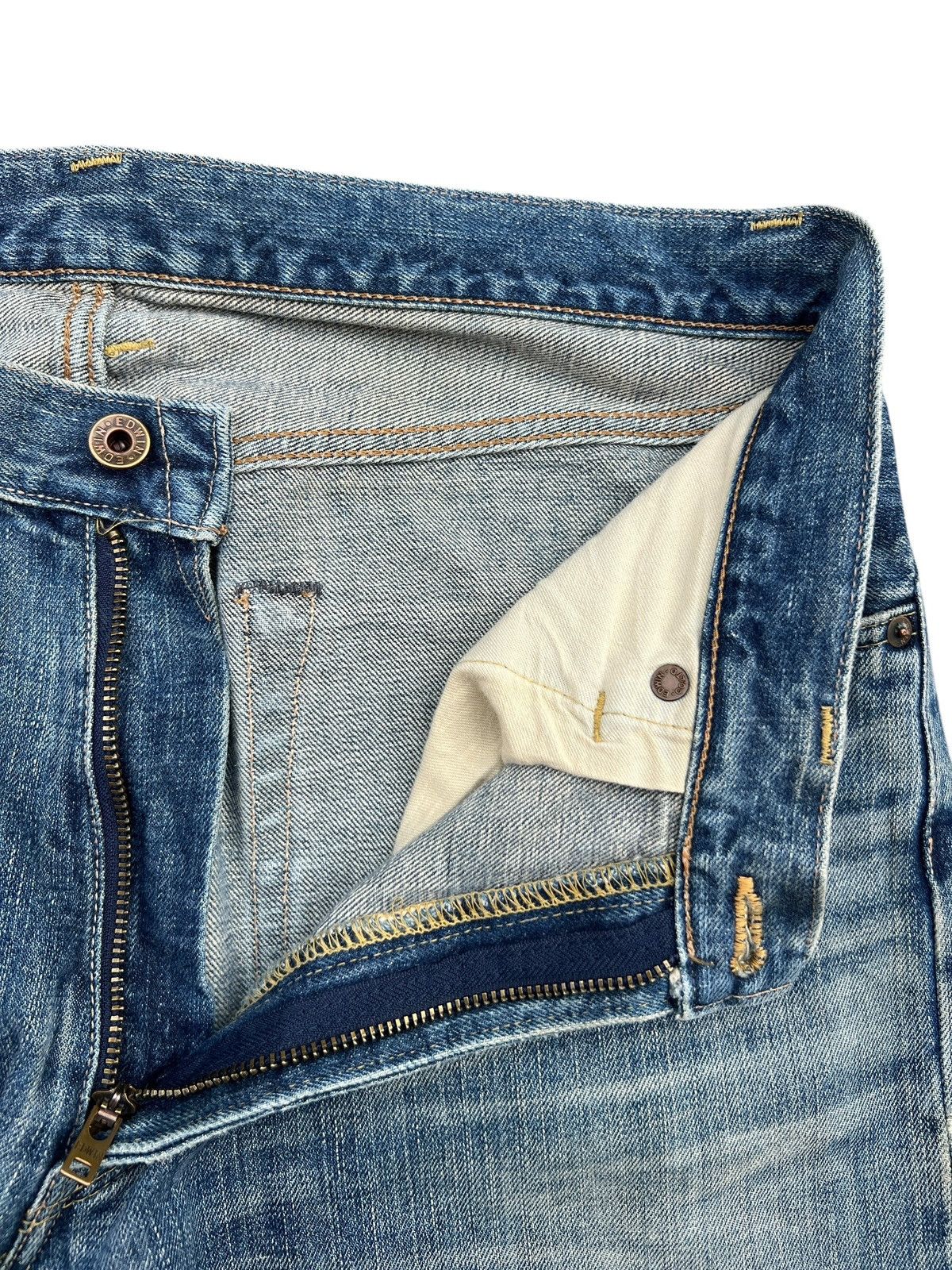 Edwin Vintage Edwin 505 Selvedge Distressed Denim Jeans 35x31 Size US 35 - 10 Thumbnail