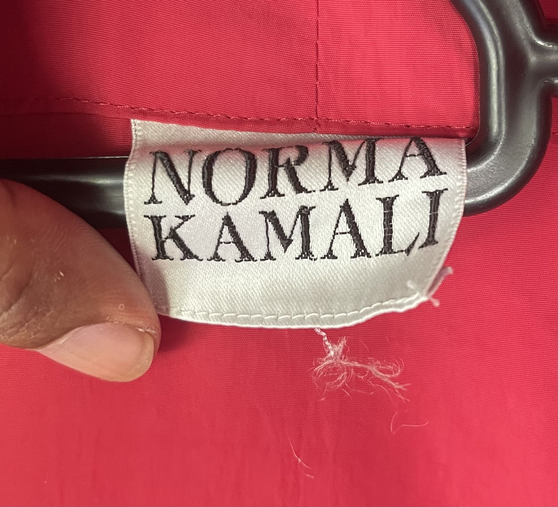 Japanese Brand NORMA KAMALI HOODED JACKET NYLON JAPAN Size US M / EU 48-50 / 2 - 3 Thumbnail
