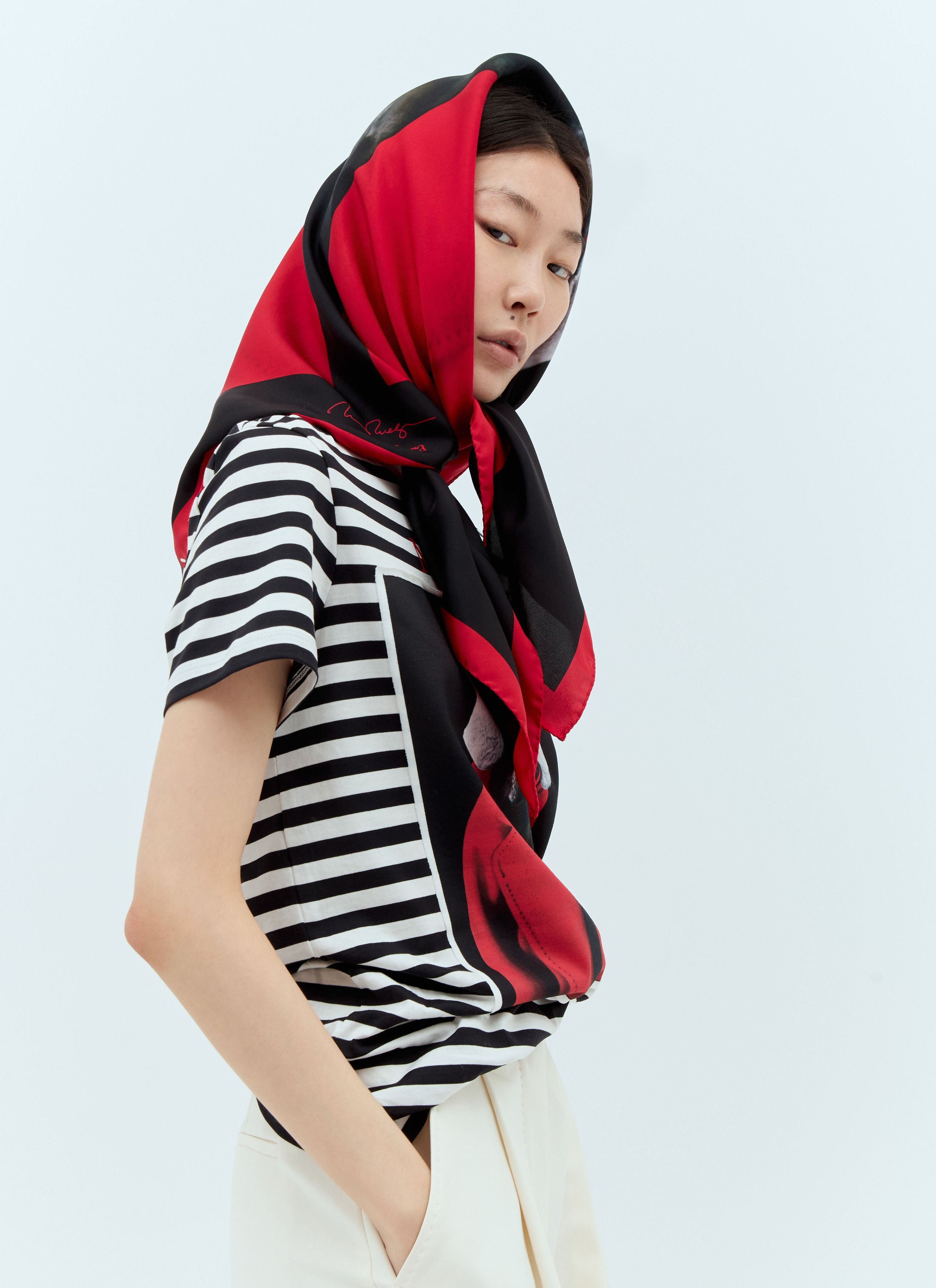 Max Mara Printed Silk Scarf Size ONE SIZE - 1 Thumbnail