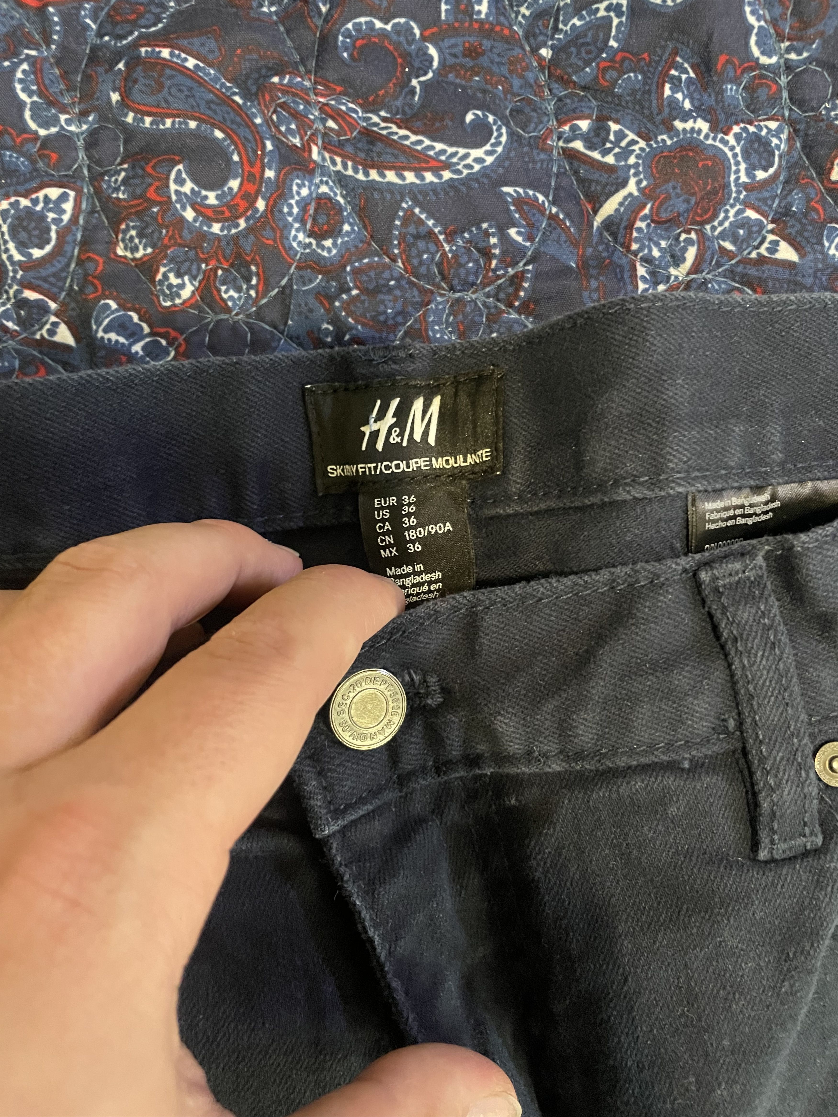 H&M H&M Navy Khaki Pants Size US 36 / EU 52 - 2 Thumbnail