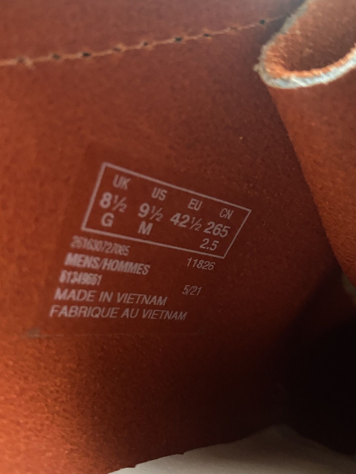 Clarks Clarks OG Wallabees Orange Vintage low-top Size US 9.5 / EU 42-43 - 5 Thumbnail