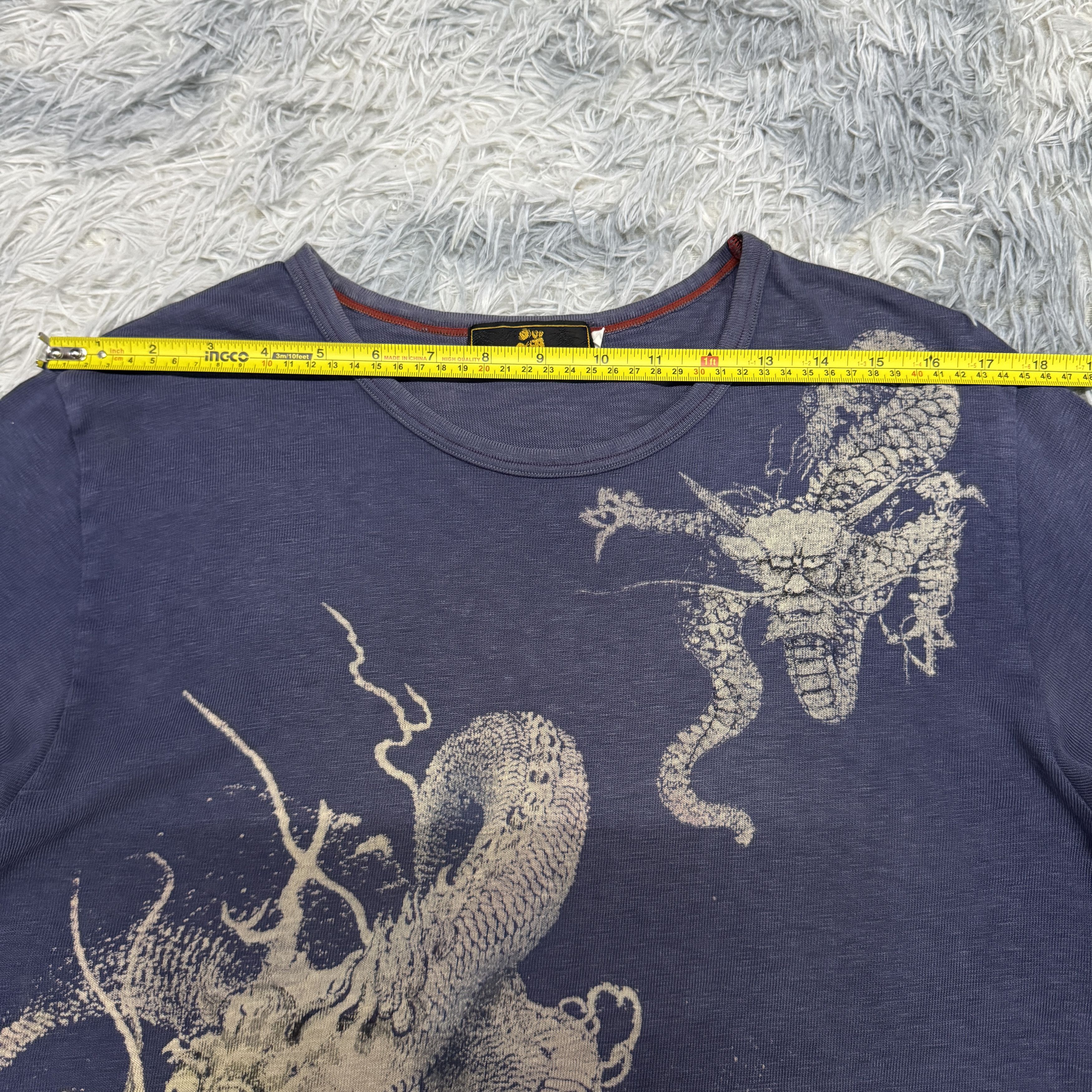 Japanese Brand Rare Vintage Sunfaded Japanese Sukajan Dragon Graphic Tshirt Size US L / EU 52-54 / 3 - 8 Thumbnail