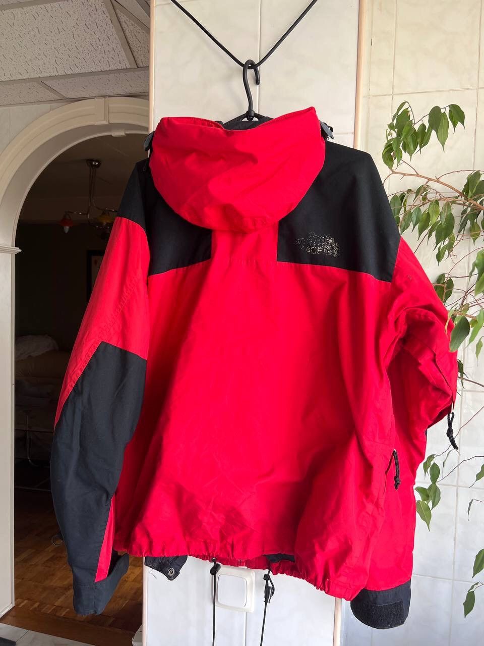 The North Face × Vintage 🔥 VINTAGE 90’s THE NORTH FACE GORE-TEX SHELL JACKET USA RED Size US L / EU 52-54 / 3 - 12 Thumbnail