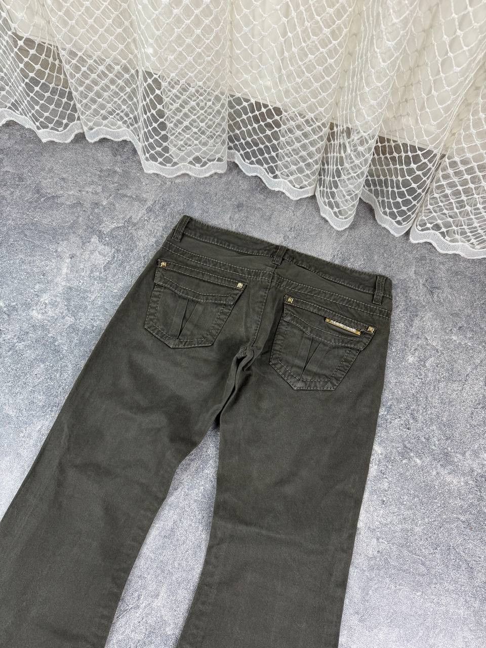 Roberto Cavalli Roberto Cavalli coquette core flared y2k distressed jeans Size 27" / US 4 / IT 40 - 16 Thumbnail
