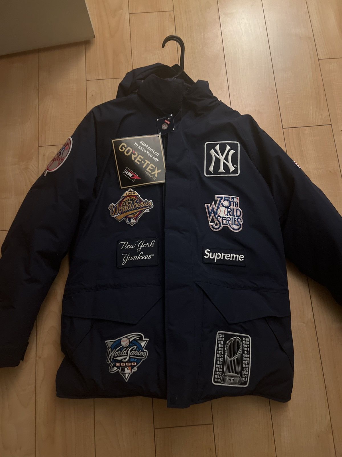 Supreme 700 Fill Down | Grailed