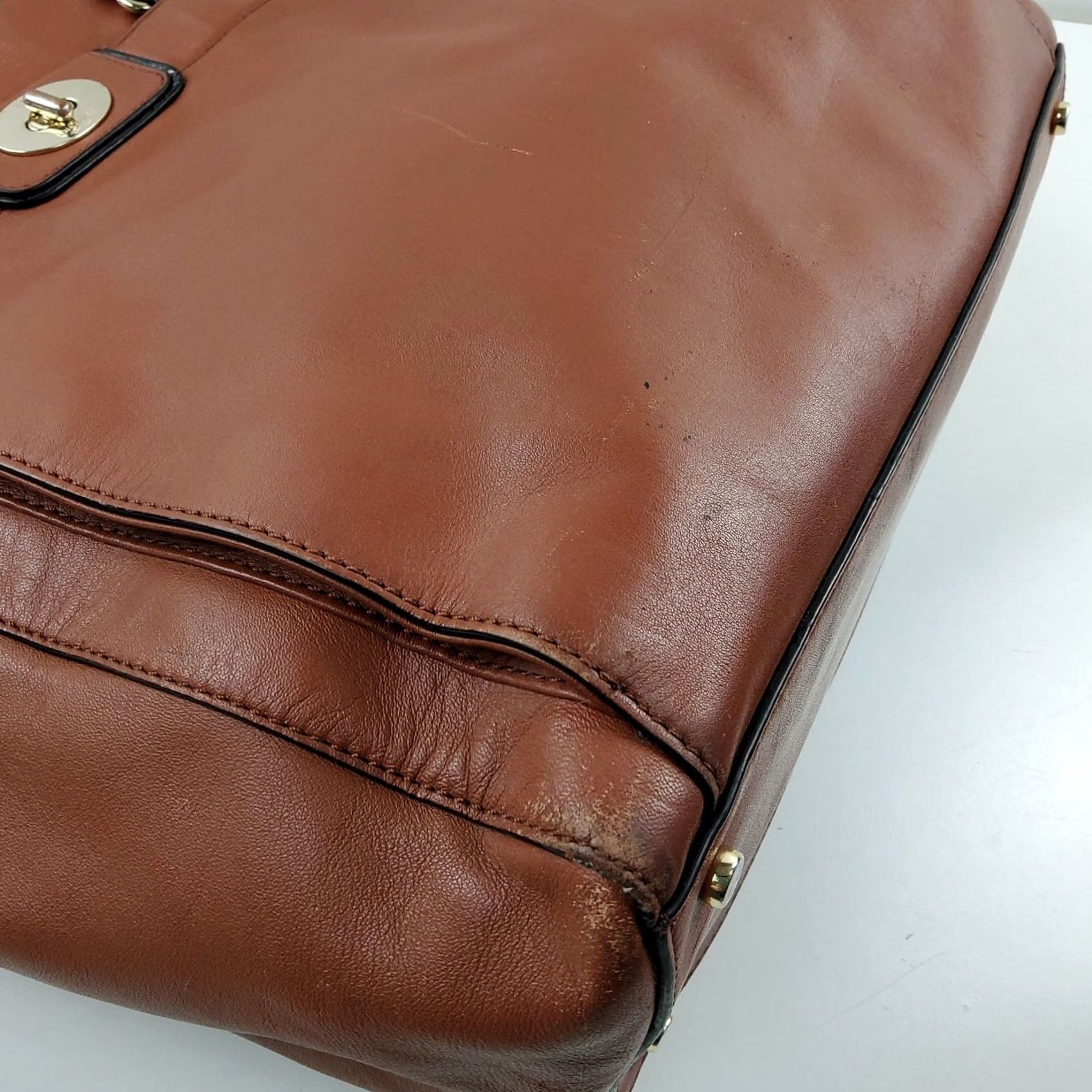 Vintage Kate Spade Hampton Road Davis Large Smooth Leather Tote Turnlock Purse Handbag Women Bag Brown Leather Tote Purse Womens Size ONE SIZE - 7 Thumbnail
