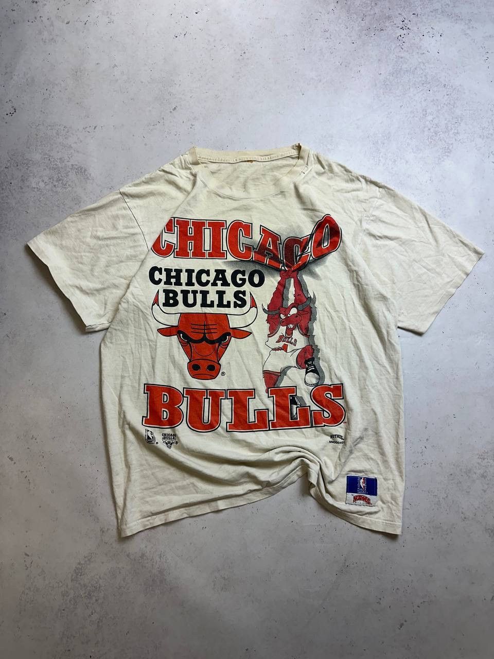 NBA Vintage 90's Chicago Bulls Nutmeg Mills T-shirt L Size US L / EU 52-54 / 3 - 6 Thumbnail