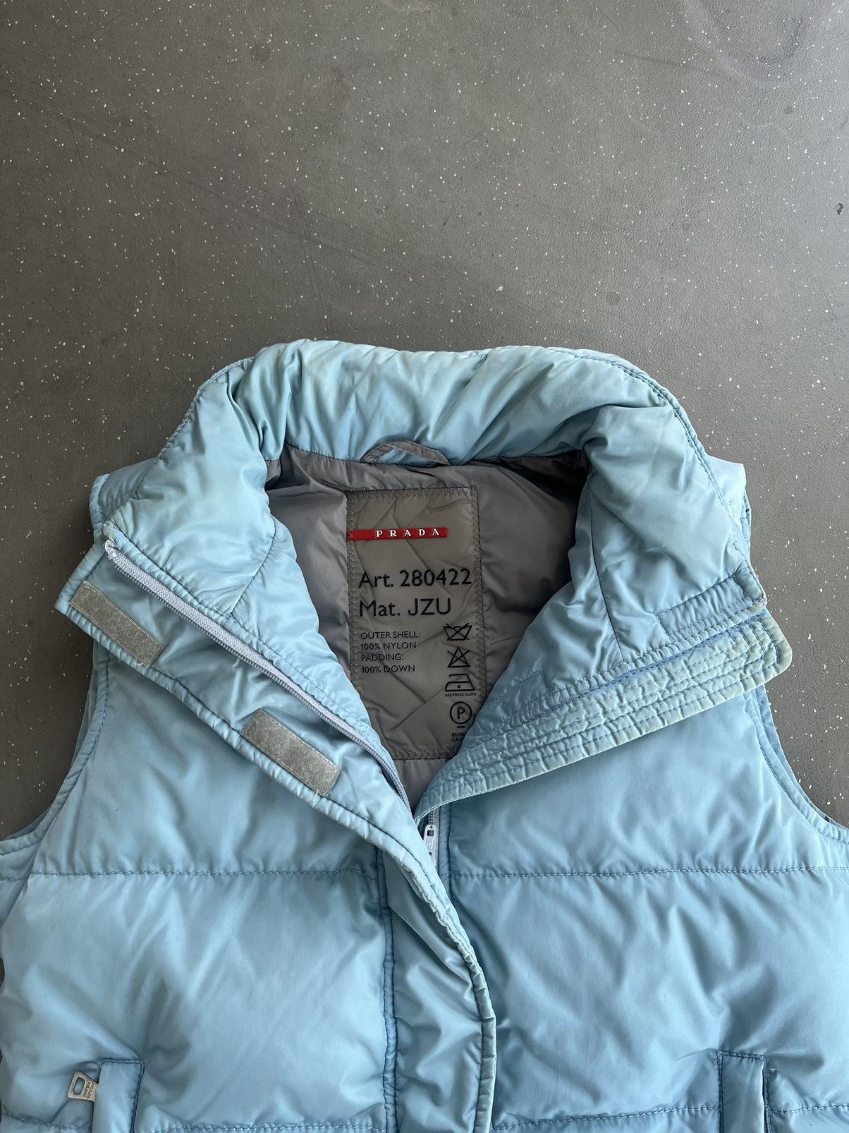 Prada Prada Blue Vest with extendible hood Size M / US 6-8 / IT 42-44 - 7 Thumbnail