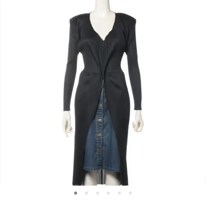 Pleats Please Issey Miyake PLEATS PLEASE POLYESTER CARDIGAN DRESS Size ONE SIZE - 2 Thumbnail