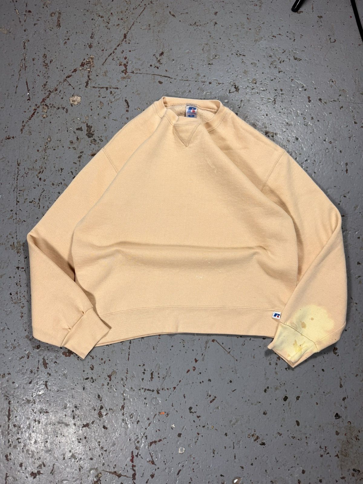 Russell Athletic Vintage Russell Athletics Blank Sun Faded Beige Crewneck Size US M / EU 48-50 / 2 - 1 Thumbnail