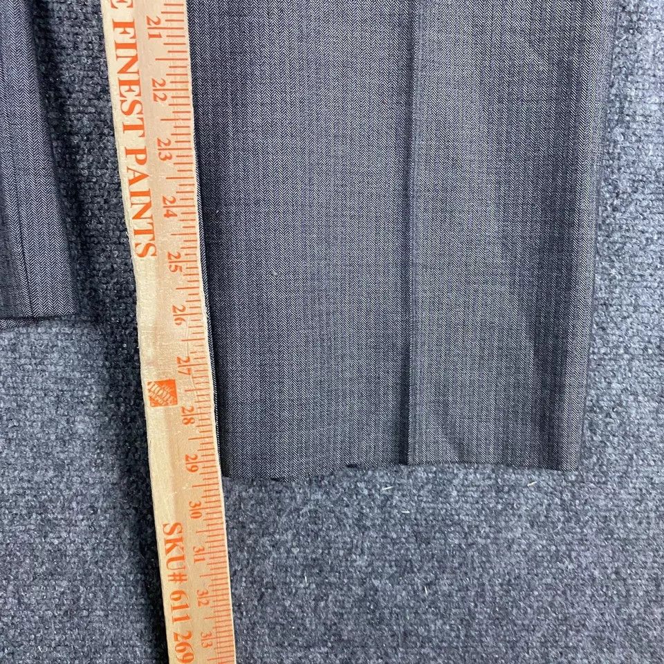 Other Liz Claiborne Pants Women's 14P Petite Lizsport Kylie Gray Size 36" / US 14 / IT 50 - 6 Thumbnail