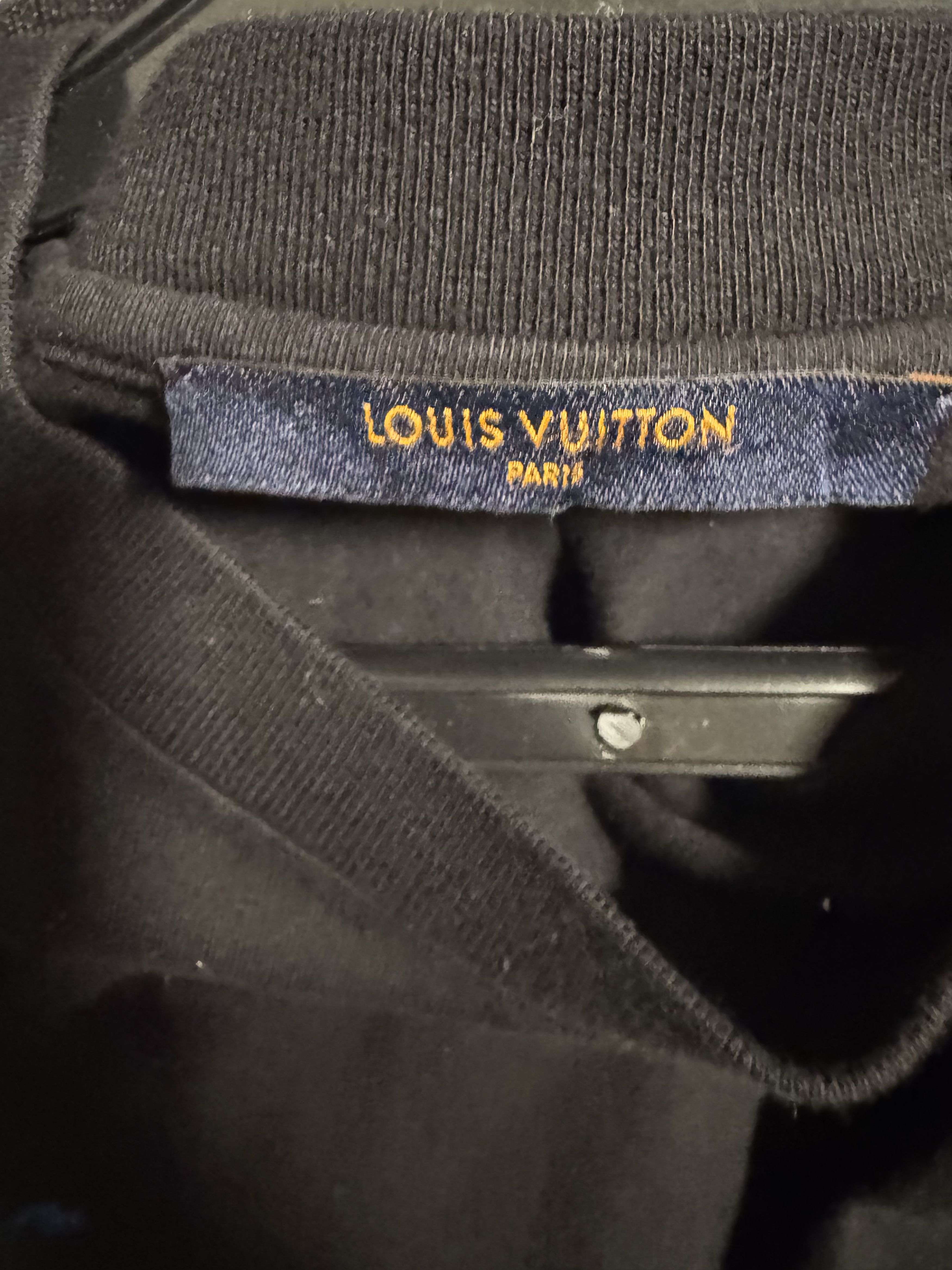 Louis Vuitton Louis Vuitton Runway Beaded Graphic T-Shirt Virgil Era Sz S Size US S / EU 44-46 / 1 - 22 Thumbnail