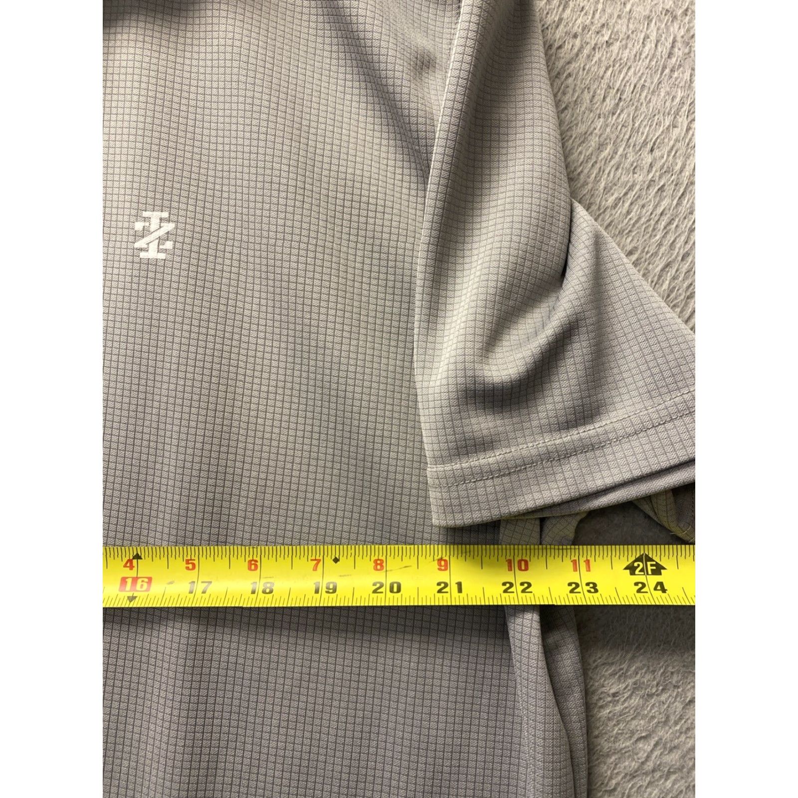 Izod IZOD Golf Mens XL Stretch Short Sleeve Polo Shirt GRAY 141-21 Size US XL / EU 56 / 4 - 5 Thumbnail
