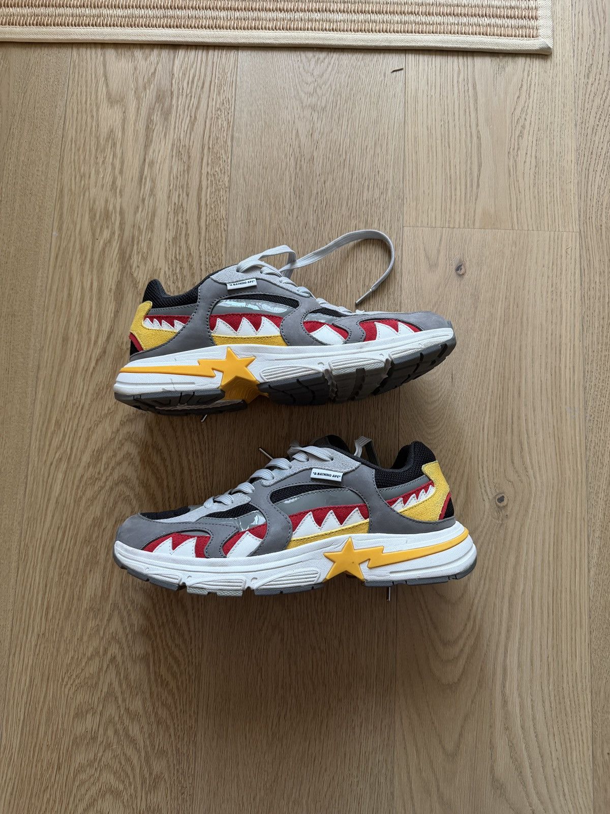 Bape Shark Sta Malaysia Size US 11 / EU 44 - 3 Thumbnail