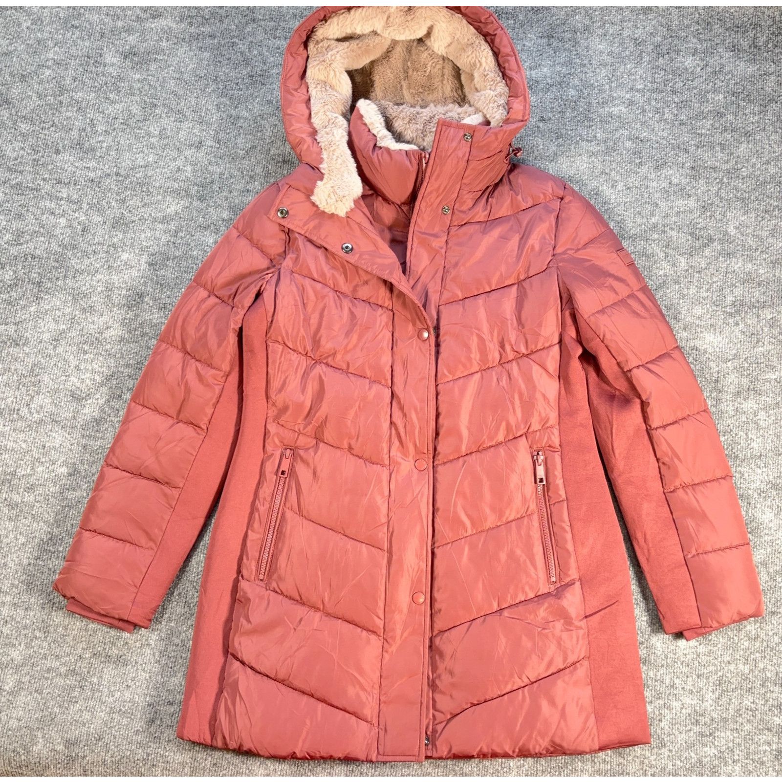 Andrew Marc Andrew Marc Womens Medium Hooded Puffer Coat Mauve Size M / US 6-8 / IT 42-44 - 1 Thumbnail