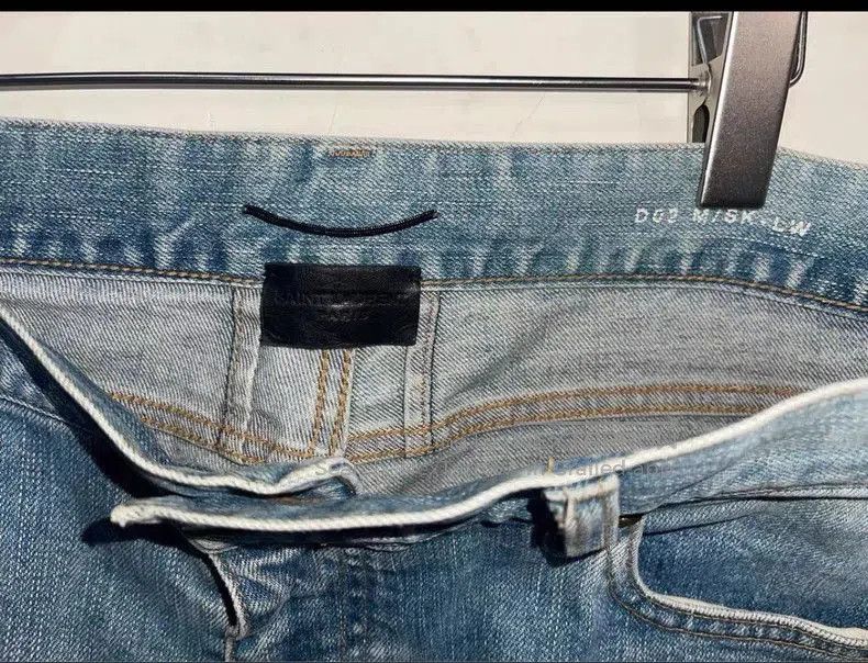 Saint Laurent Paris Saint Laurent Distressed Denim Jeans. Size US 33 - 5 Thumbnail