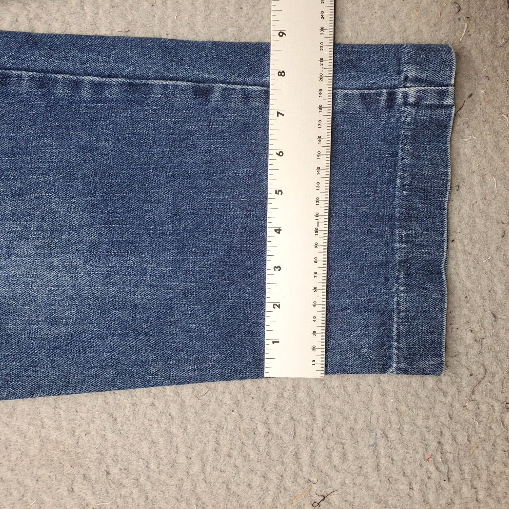 Old Navy Old Navy Jeans Womens 12 Blue Denim Stretch Cropped Medium Wash 5-Pocket Regular Fit Size: Womens 12 Blue Denim Stretch Cropped Medium Wash Size 34" / US 12 / IT 48 - 5 Thumbnail