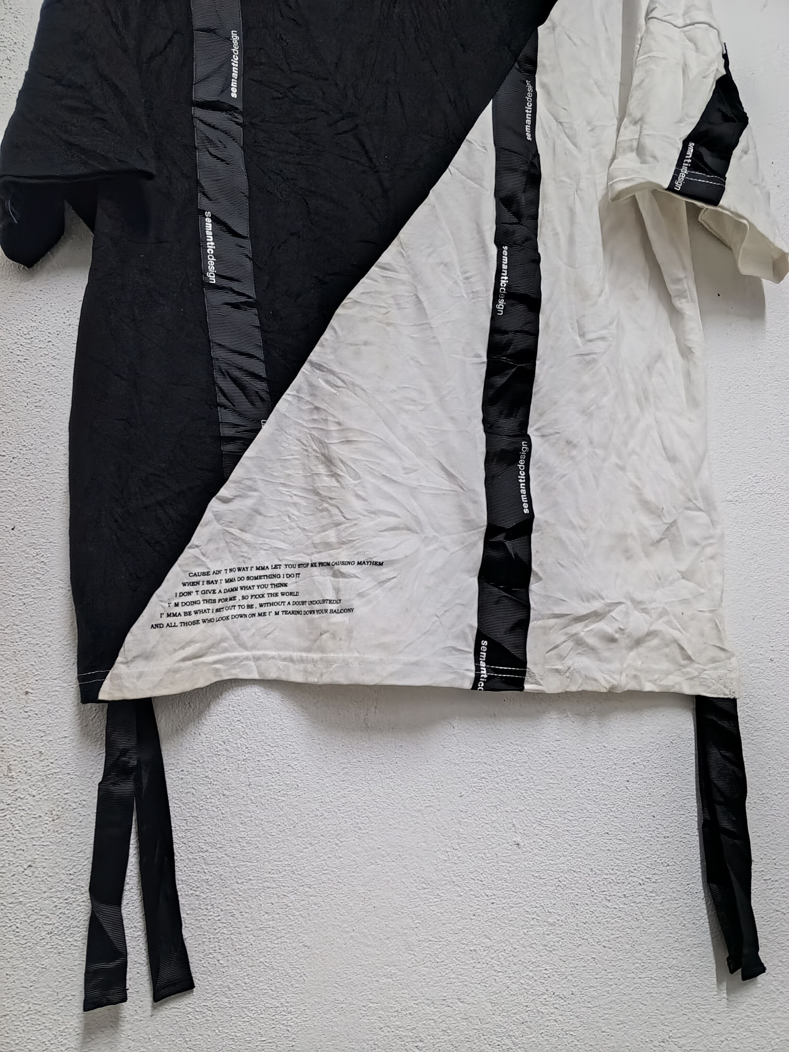 semanticdesign Semanticdesign t-shirt rare Size US M / EU 48-50 / 2 - 5 Thumbnail