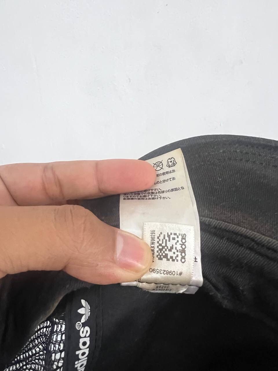Adidas Adidas Fade Trucker Hat Size ONE SIZE - 17 Thumbnail