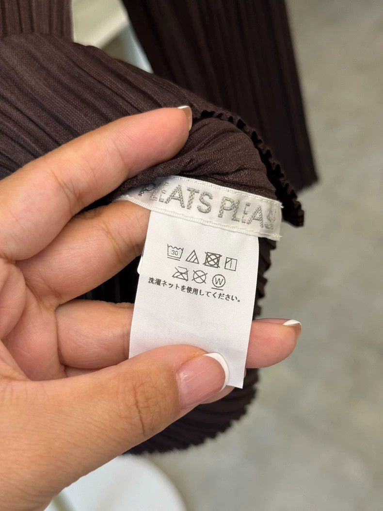 Issey Miyake Issey Miyake size:3 Coffee-colored pleated long sleeves Size XS / US 0-2 / IT 36-38 - 4 Thumbnail