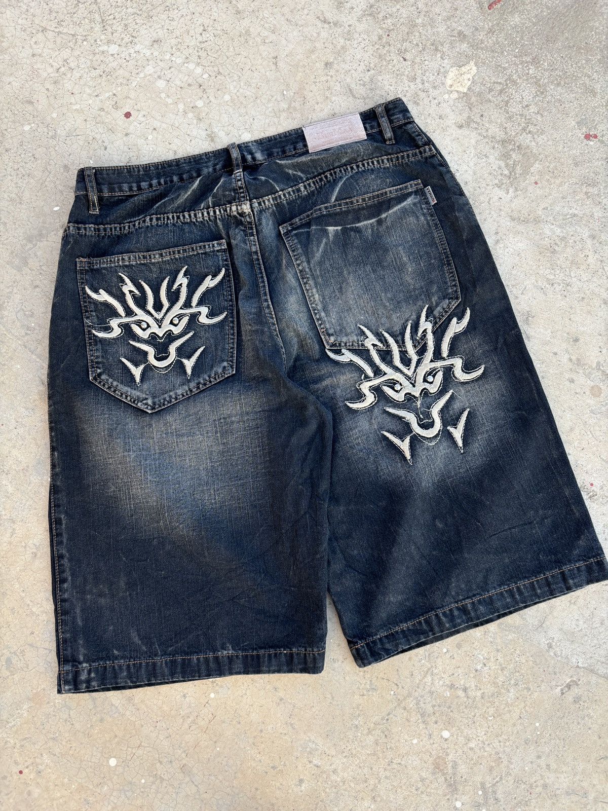 Vintage Dean Shan Embroidary Jort Size US 36 / EU 52 - 1 Thumbnail