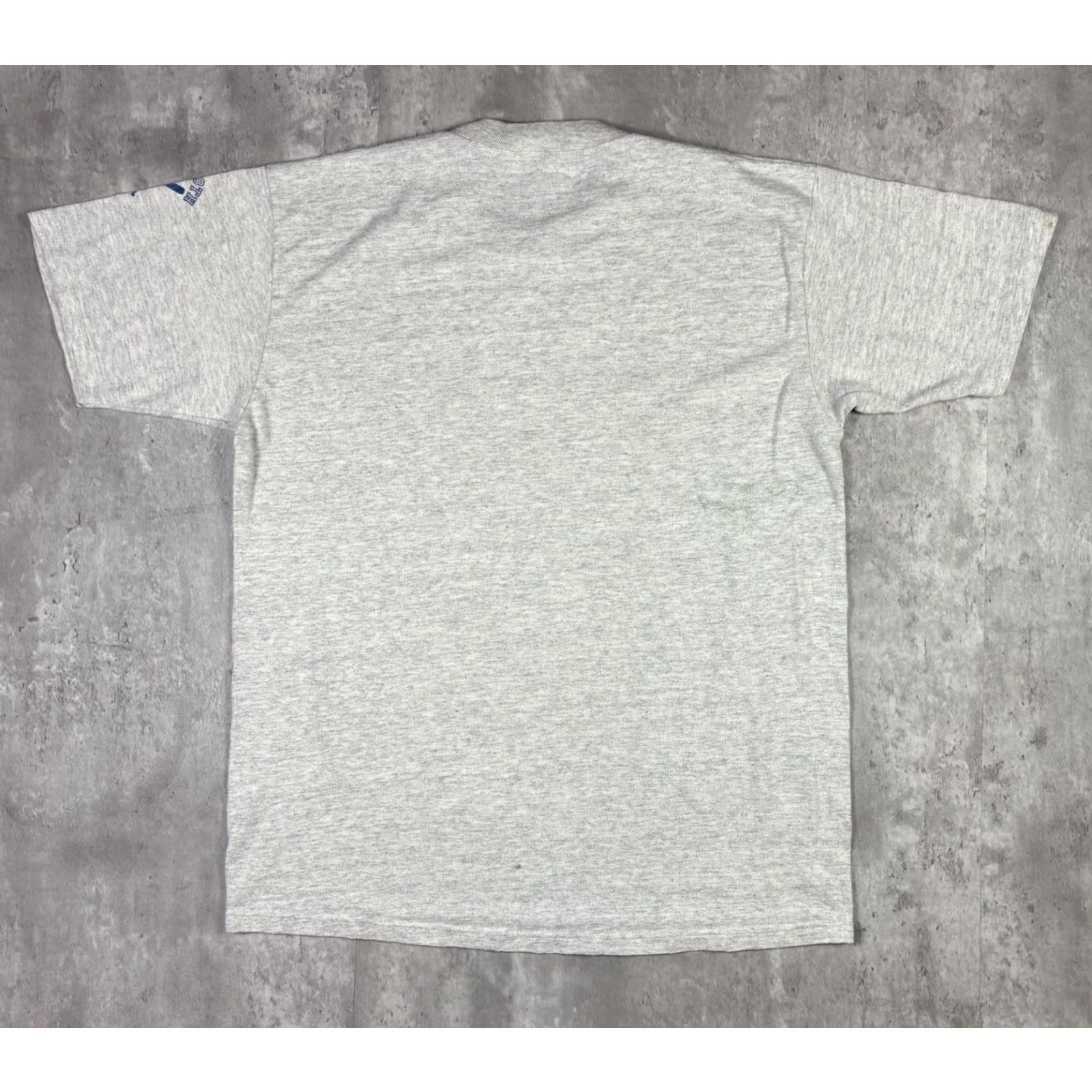 Hanes VINTAGE Hanes T-Shirt Mens Large Gray 80s 90s USA Beach Graphic Print Crew Neck Short Sleeve Size L Size US L / EU 52-54 / 3 - 2 Thumbnail
