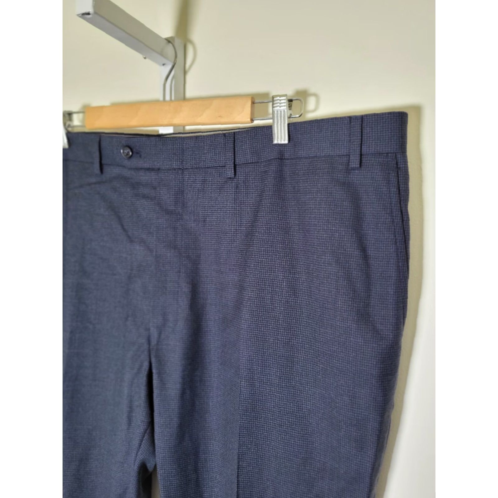Hart Schaffner Marx Hart Schaffner Marx New York Fit 48R Blue Check 2-Piece Suit Jacket Pants XS? Size 48R - 6 Thumbnail
