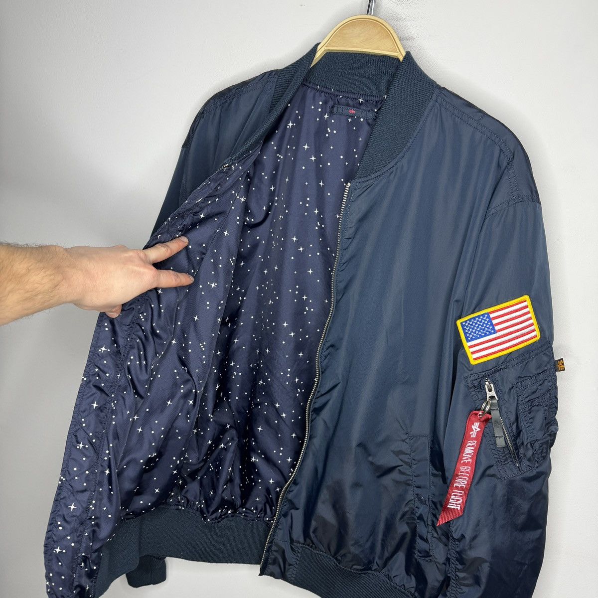 Alpha Industries Alpha Industries Nasa Ma-1 Bomber Jacket Size US XL / EU 56 / 4 - 8 Thumbnail