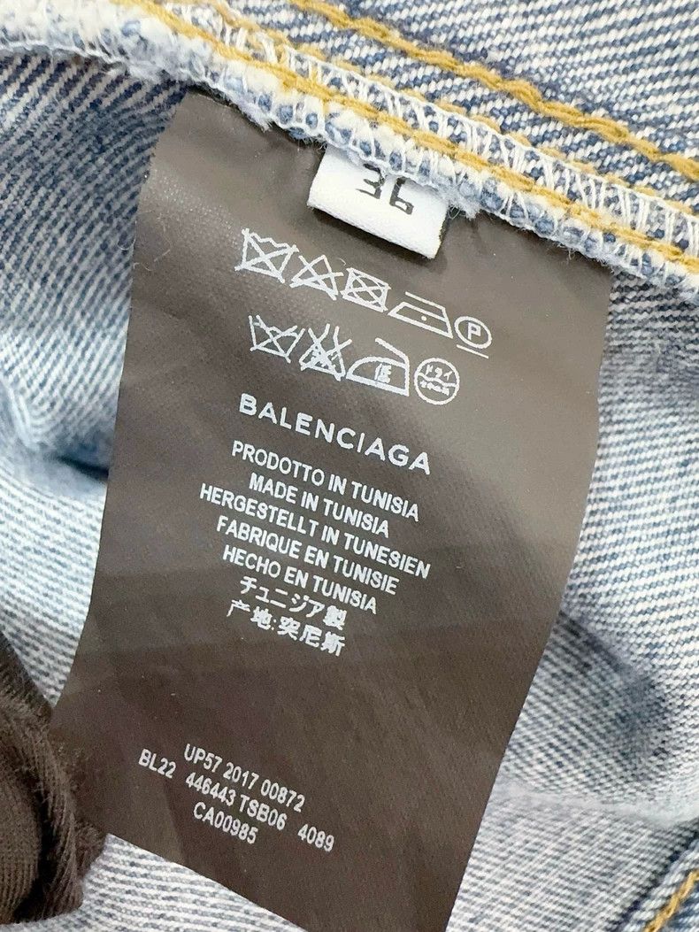 Balenciaga Balenciaga size 36 Denim Jacket Size US S / EU 44-46 / 1 - 2 Thumbnail