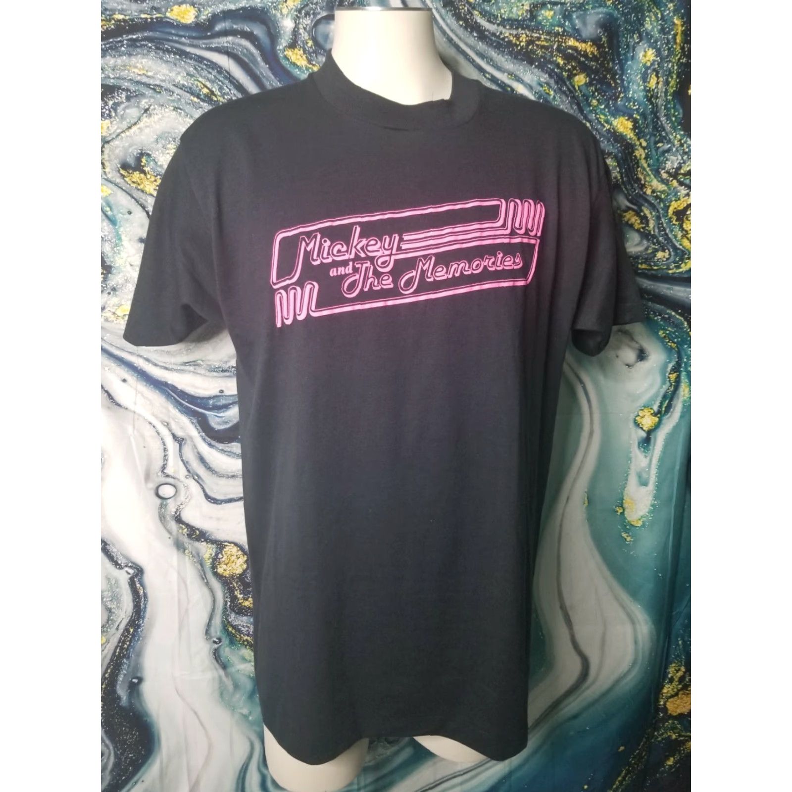 Vintage VINTAGE 80s Mens XL MICKEY And The Memories Single Stitch Puff Graphic T SHIRT Size US XL / EU 56 / 4 - 2 Thumbnail