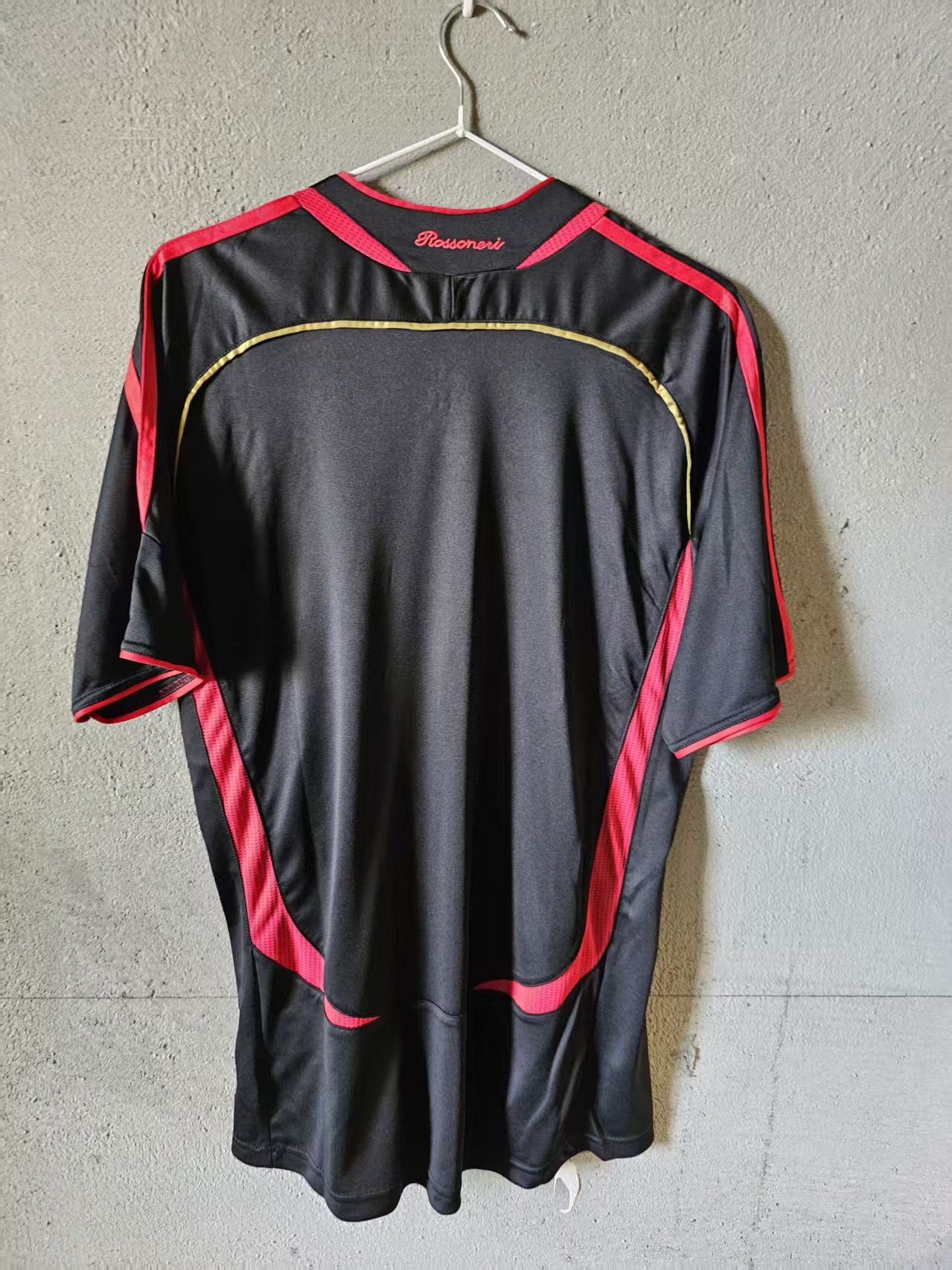Other 2006 2007 AC Milan Jersey Home Size US L / EU 52-54 / 3 - 5 Thumbnail