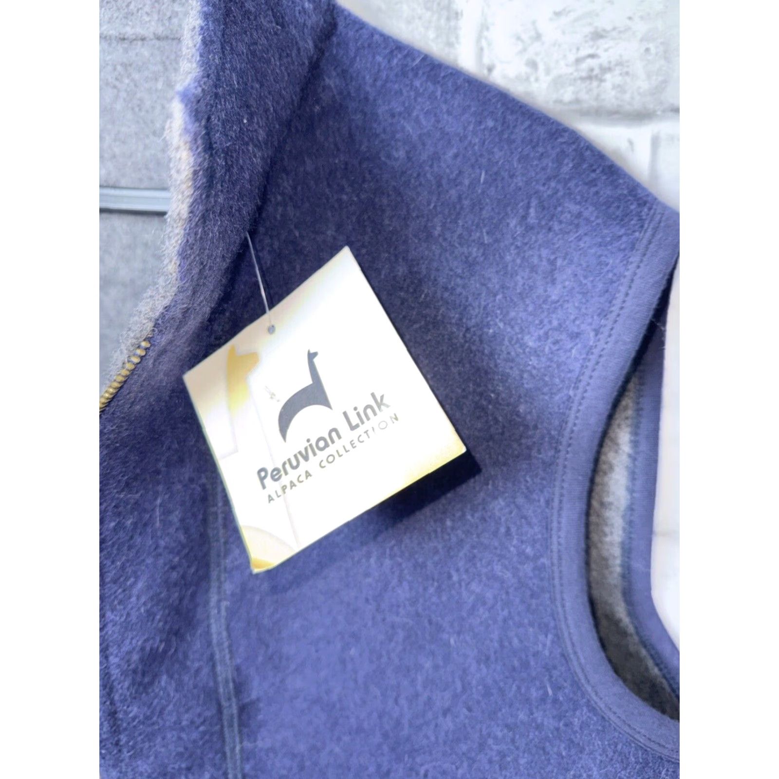 Vintage PERUVIAN ALPACA CO Reversible Alpaca Blend Vest Women's Small Blue & Gray Size S / US 4 / IT 40 - 2 Thumbnail