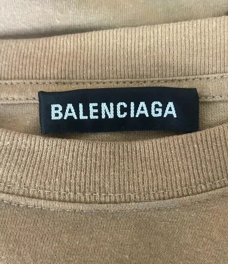Balenciaga Balenciaga BB Pattern Printed Khaki Wheat Short-Sleeve T-S Size US S / EU 44-46 / 1 - 4 Thumbnail