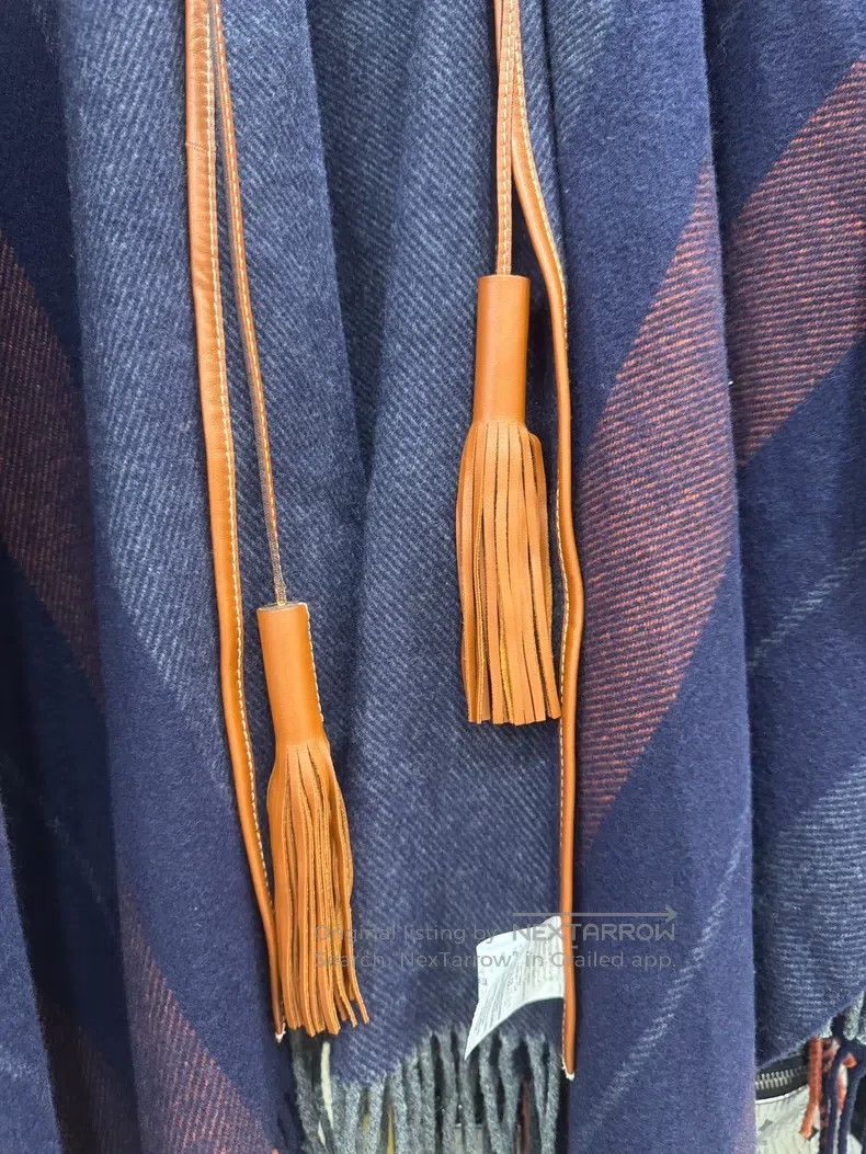 Hermes Hermes size 135×165 cm Dark Blue Wool Cloak Shawl Size M / US 6-8 / IT 42-44 - 5 Thumbnail