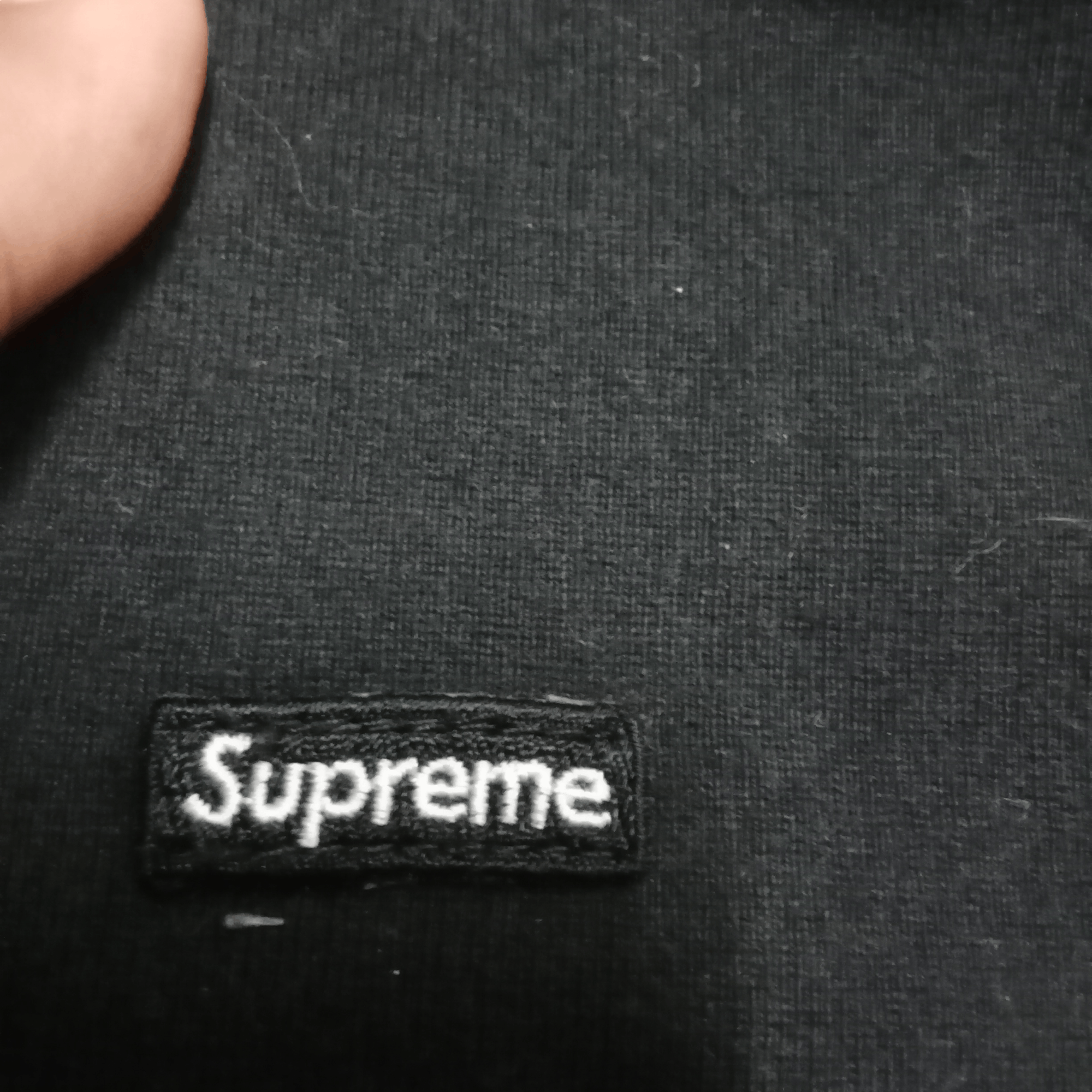 Supreme Supreme small box logo Size US L / EU 52-54 / 3 - 9 Thumbnail