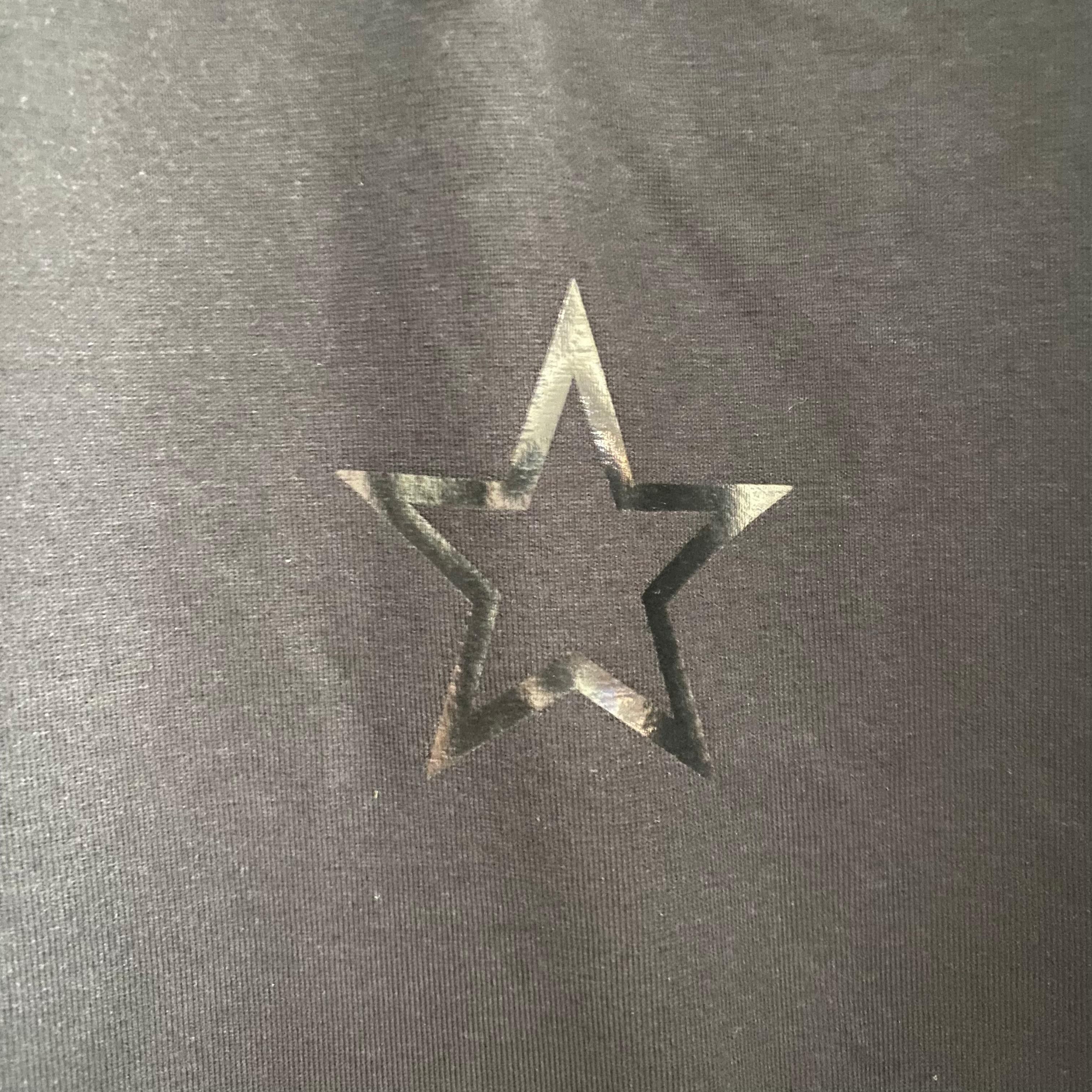 Givenchy Black Printed Chest Star T-Shirt Size US XL / EU 56 / 4 - 6 Thumbnail