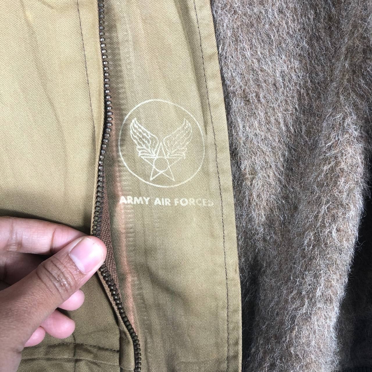 Buzz Rickson's B. Rickson Type B-10 Army Air Forces Zipper Jacket Size US M / EU 48-50 / 2 - 11 Thumbnail