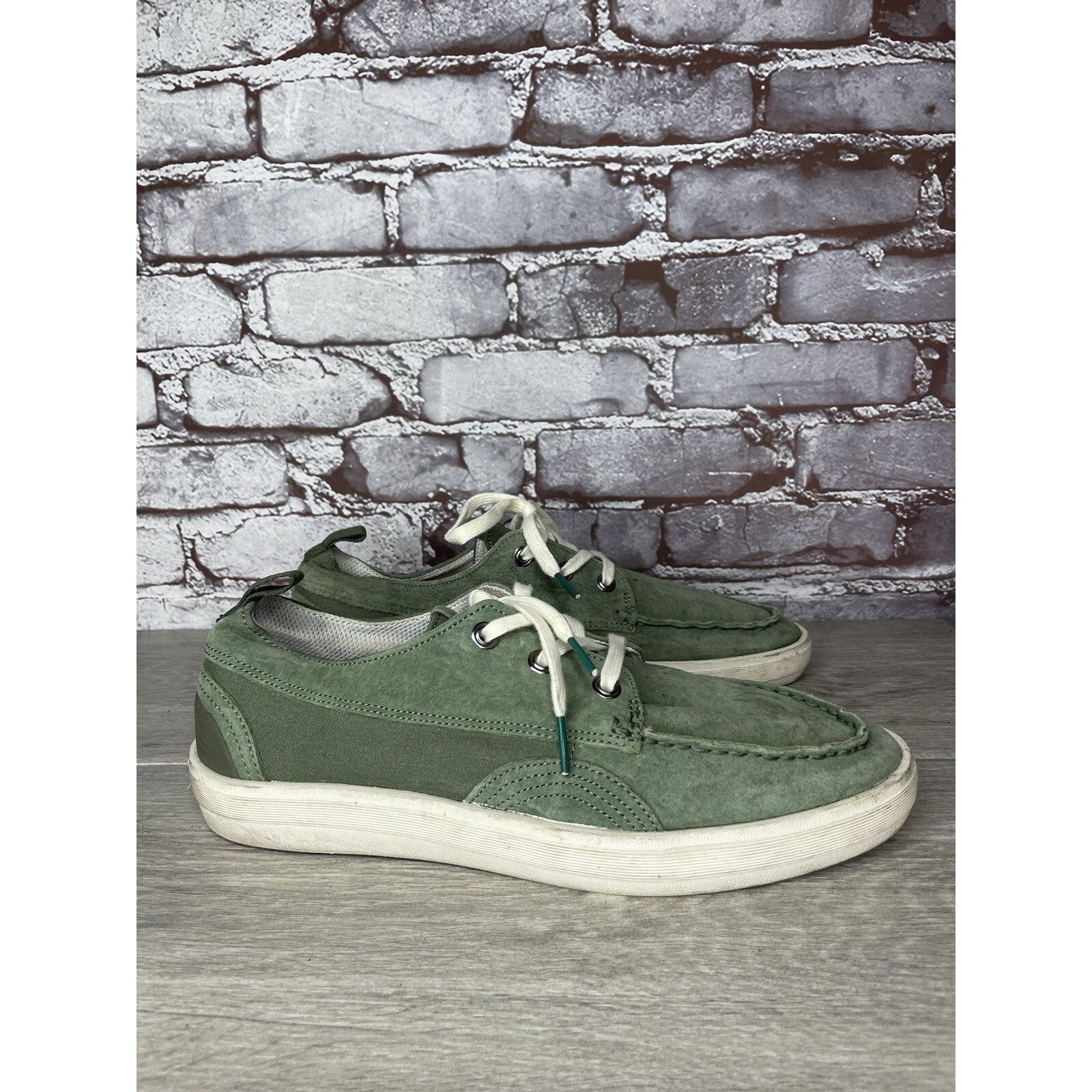 Globe Globe Green Suede Leather Casual Low Lace Sneakers Shoes Men Size US 9.5 / EU 42-43 - 1 Thumbnail