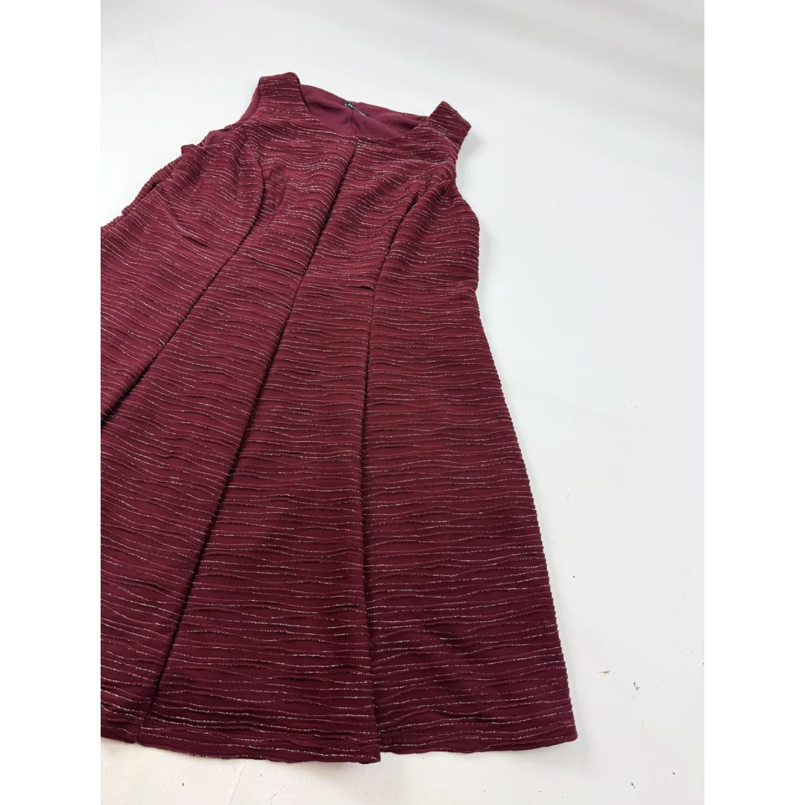 Vintage Lane Bryant Dress Womens 18/20 Red Glitter Stripe Knit Sleeveless Fit & Flare A-Line Knee-Length Party/Cocktail Size XXL / US 16-18 / IT 52-54 - 3 Thumbnail
