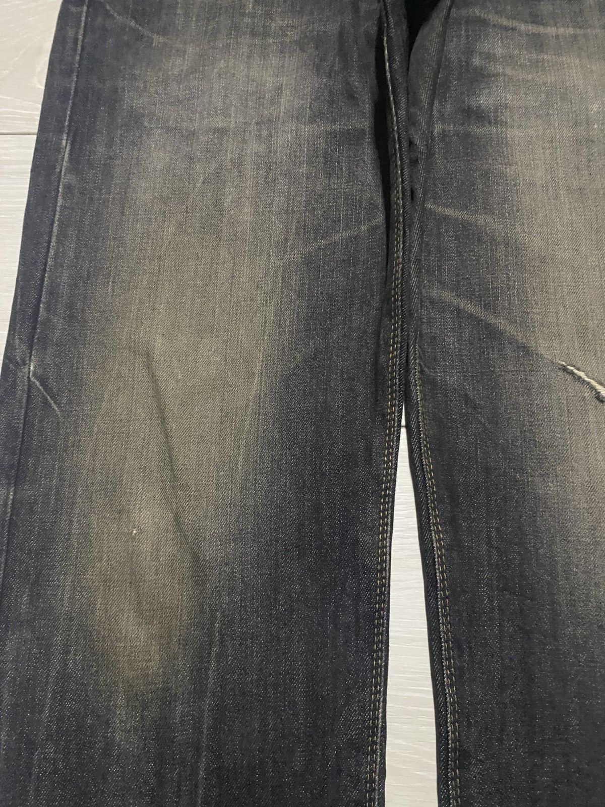 Edwin Edwin exclusive Vintage Black Denim Tears Loose Jeans Size US 33 - 7 Thumbnail