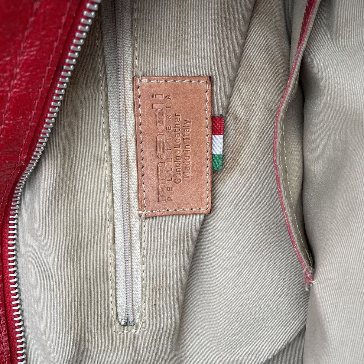 Japanese Brand × Vintage Vintage Madi Pelletteria Genuine Leather Bag Y2K USA Size ONE SIZE - 10 Thumbnail