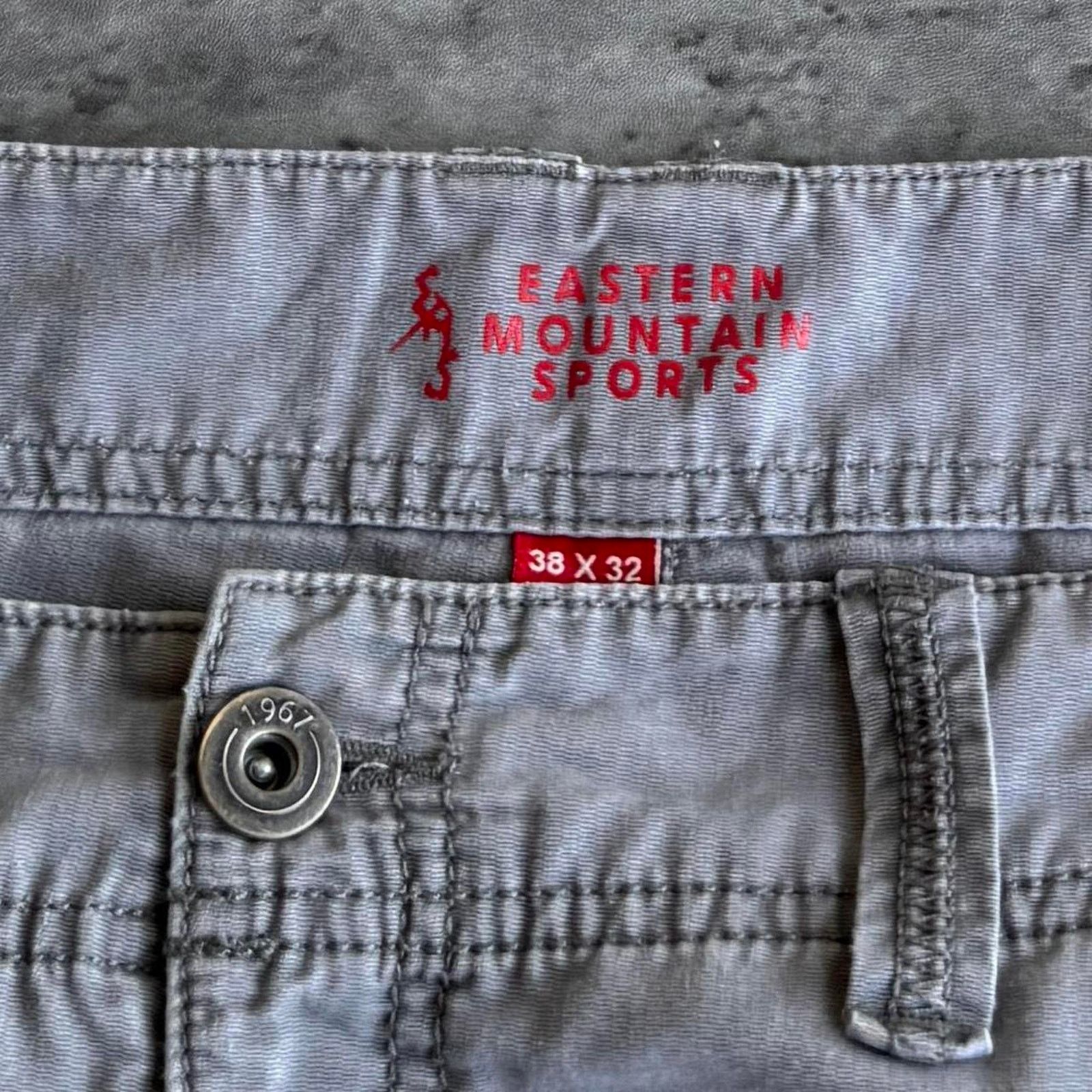 Carhartt × Eastern Mountain Sports × Vintage Vintage Y2K Eastern Mountain Sports Baggy Grey Cargo Pants Size US 38 / EU 54 - 3 Thumbnail