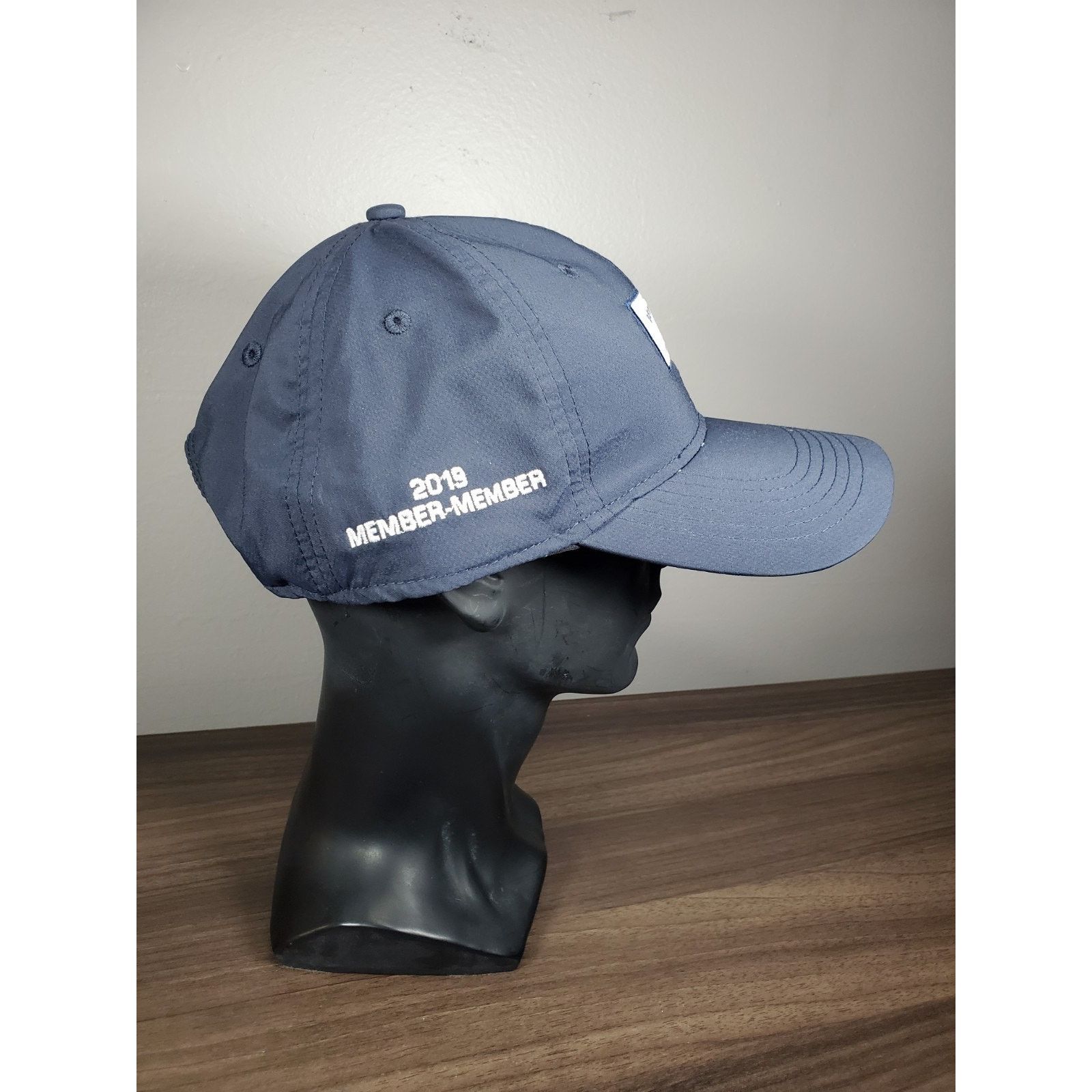 PGA Tour Bermuda Run Golf Hat 2019 Member Cap Navy Blue Ahead Size ONE SIZE - 5 Thumbnail